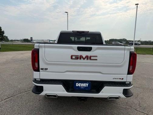Summit White 2024 GMC Sierra 1500 AT4