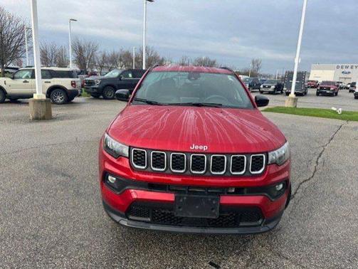 Red 2025 Jeep Compass LATITUDE