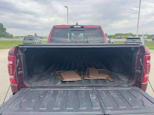 Delmonico Red Pearlcoat 2021 RAM 1500 Longhorn