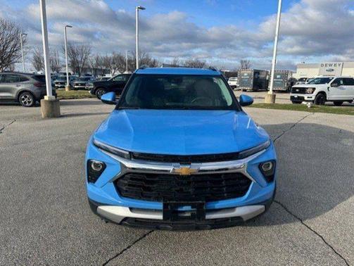 Fountain Blue 2024 Chevrolet Trailblazer LT