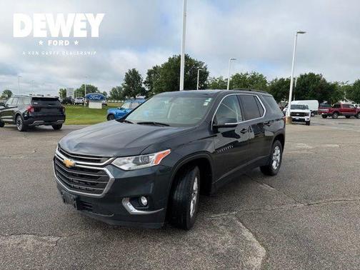 Graphite Metallic 2019 Chevrolet Traverse LT Cloth