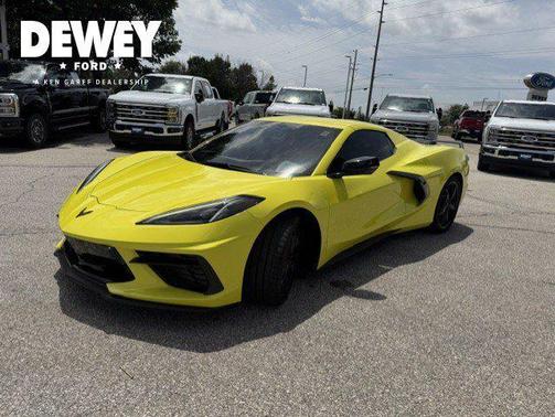 Accelerate Yellow Metallic 2022 Chevrolet Corvette Stingray w/3LT