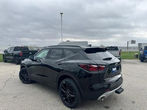 2022 Chevrolet Blazer LT W/2LT