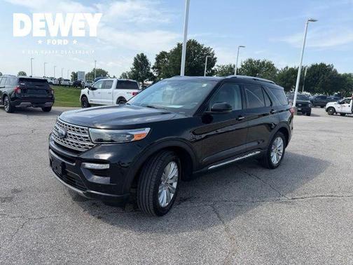 Black Metallic 2023 Ford Explorer Limited