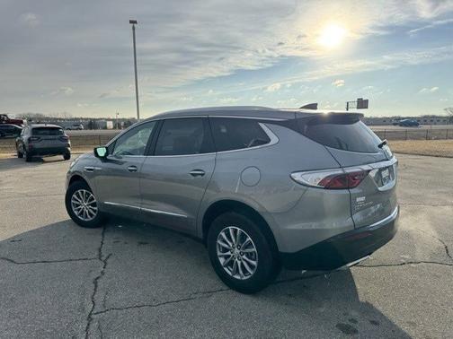 2024 Buick Enclave PREMIUM