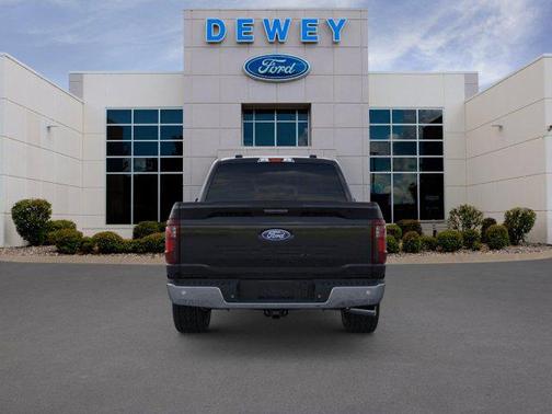 Agate Black Metallic 2026 Ford F-150 XLT