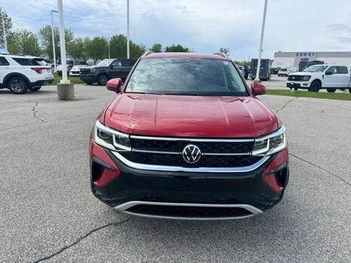 Red Metallic 2024 Volkswagen Taos 1.5T SEL