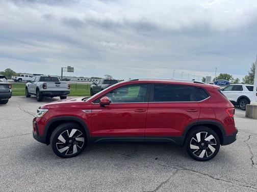 Red Metallic 2024 Volkswagen Taos 1.5T SEL