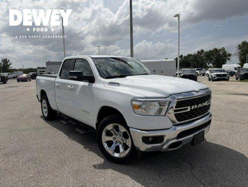 Bright White Clearcoat 2022 RAM 1500 Big Horn/Lone Star
