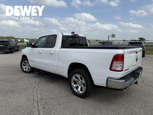 Bright White Clearcoat 2022 RAM 1500 Big Horn/Lone Star