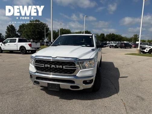 Bright White Clearcoat 2022 RAM 1500 Big Horn/Lone Star