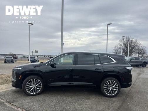 2025 Buick Enclave AVENIR