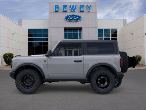 Avalanche Gray 2026 Ford Bronco Badlands