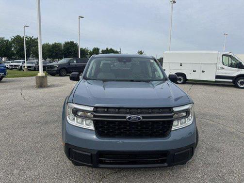 Azure Gray Metallic 2024 Ford Maverick XLT