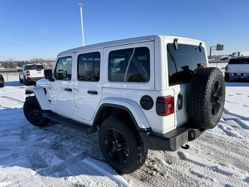 2023 Jeep Wrangler SAHARA