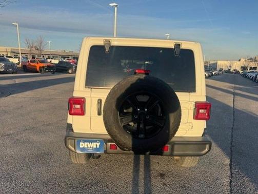 2023 Jeep Wrangler SAHARA