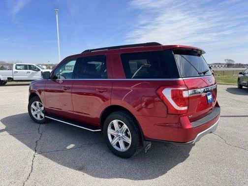 RAPID RED MET TINTED CC 2020 Ford Expedition XLT