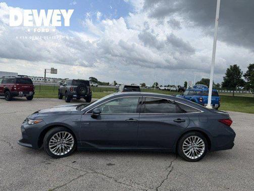 Harbor Gray Metallic 2020 Toyota Avalon Hybrid Limited