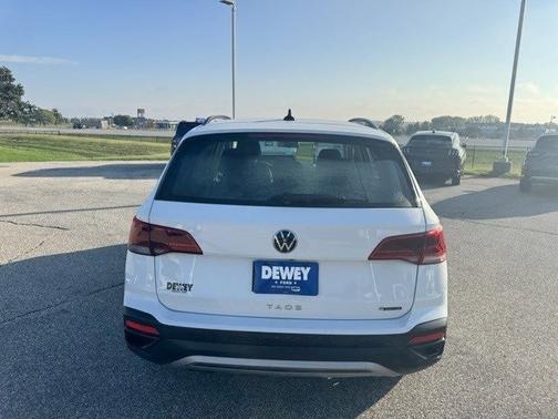 2022 Volkswagen Taos 1.5T S
