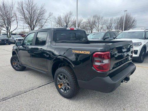 Shadow Black 2026 Ford Maverick Tremor