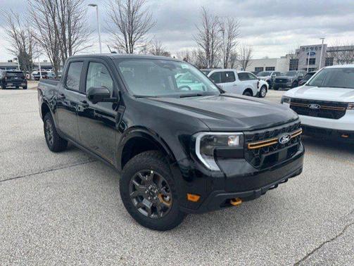 Shadow Black 2026 Ford Maverick Tremor
