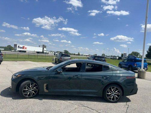 Ascot Green 2022 Kia Stinger GT-Line