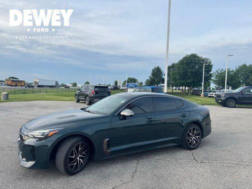 Ascot Green 2022 Kia Stinger GT-Line