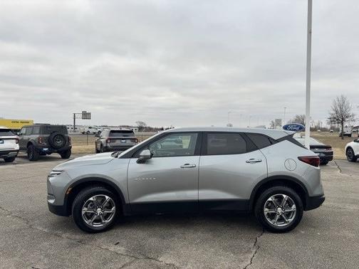 2023 Chevrolet Blazer LT W/2LT