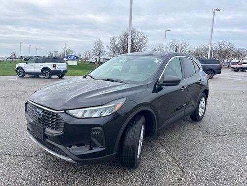 Black Metallic 2024 Ford Escape Active