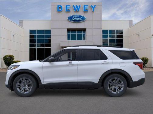 Space White Metallic 2026 Ford Explorer Active