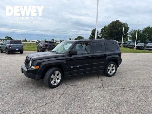 Black Clearcoat 2014 Jeep Patriot Latitude