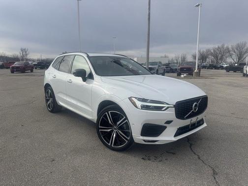 2021 Volvo XC60 T5 R-DESIGN