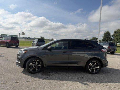 MAGNETIC METALLIC 2020 Ford Edge ST