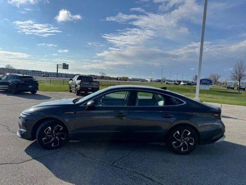 Gray 2025 Hyundai SONATA SEL