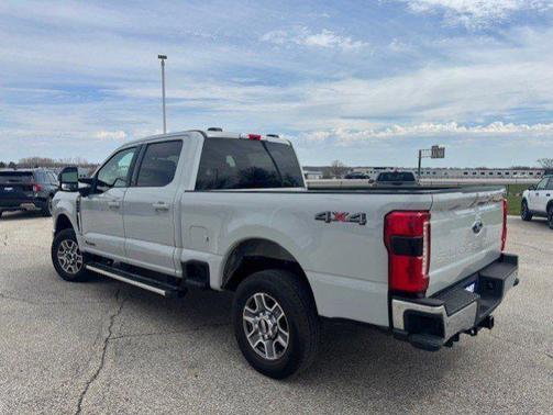 Avalanche 2026 Ford F-250 Lariat