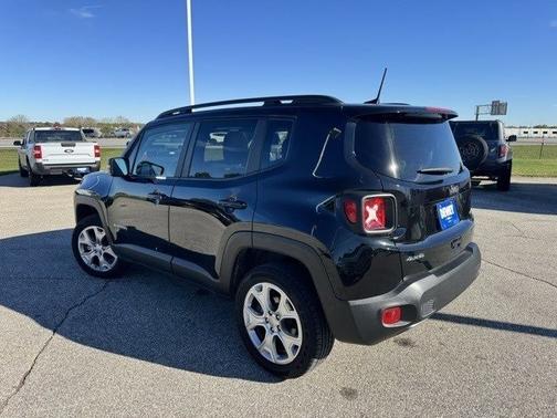 2023 Jeep Renegade LIMITED