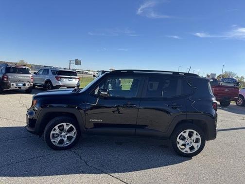 2023 Jeep Renegade LIMITED