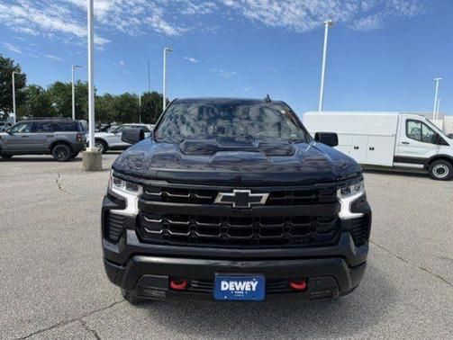 Dark Ash Metallic 2024 Chevrolet Silverado 1500 LT TRAIL BOSS