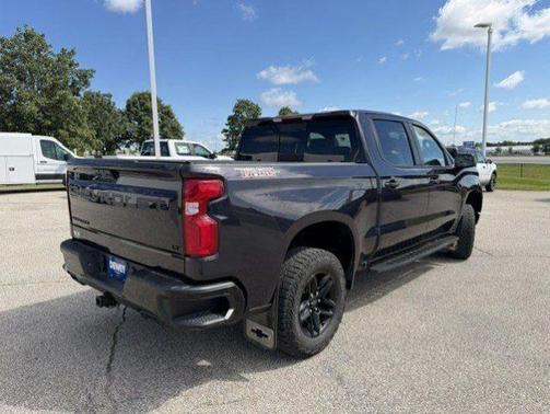 Dark Ash Metallic 2024 Chevrolet Silverado 1500 LT TRAIL BOSS
