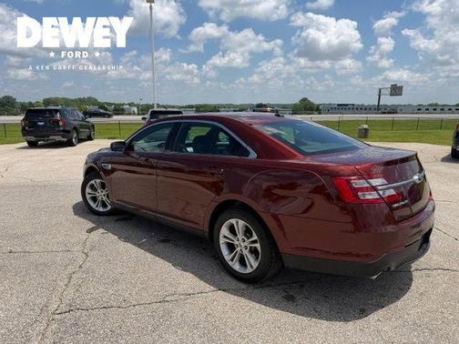 Maroon 2016 Ford Taurus SEL