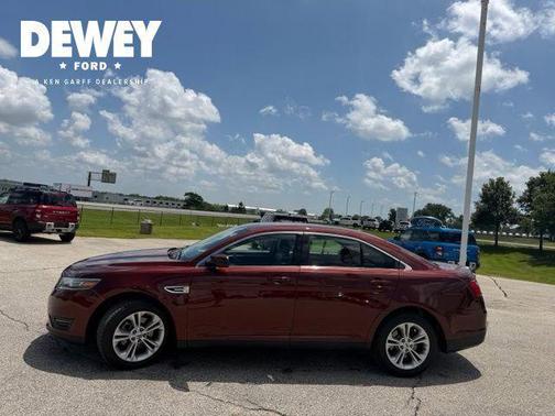 Maroon 2016 Ford Taurus SEL