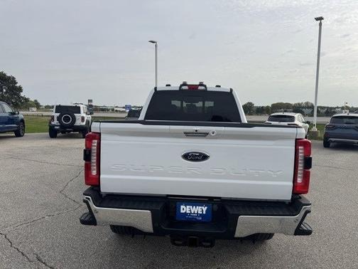 2023 Ford F-350 LARIAT SUPER DUTY