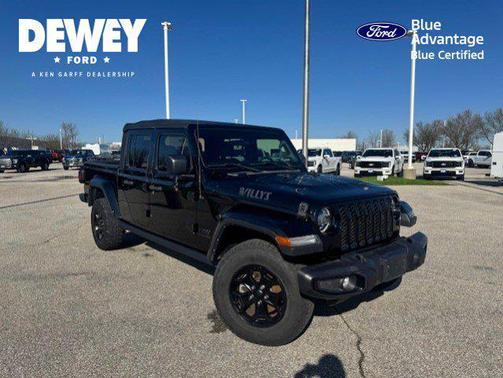 Black Clearcoat 2022 Jeep Gladiator Willys 4x4