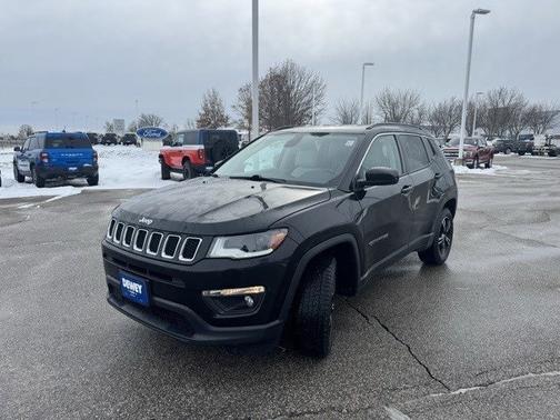 2019 Jeep Compass LATITUDE