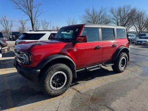 HOT PEPPER RED MET TINT CC 2024 Ford Bronco OUTER BANKS