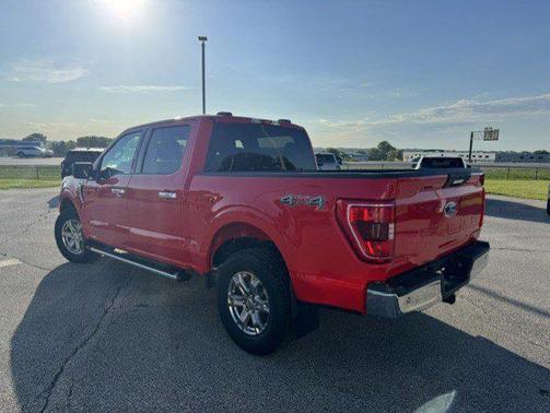 Race Red 2022 Ford F-150 XLT