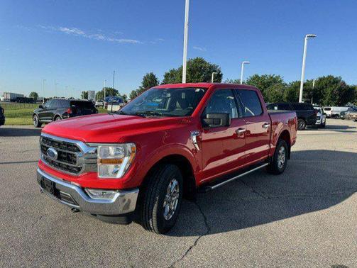 Race Red 2022 Ford F-150 XLT