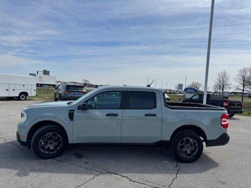 Cactus Gray 2024 Ford Maverick XLT