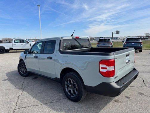 Cactus Gray 2024 Ford Maverick XLT