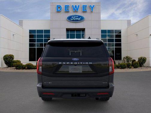 Dark Matter Gray Metallic 2026 Ford Expedition Max Active 4x4